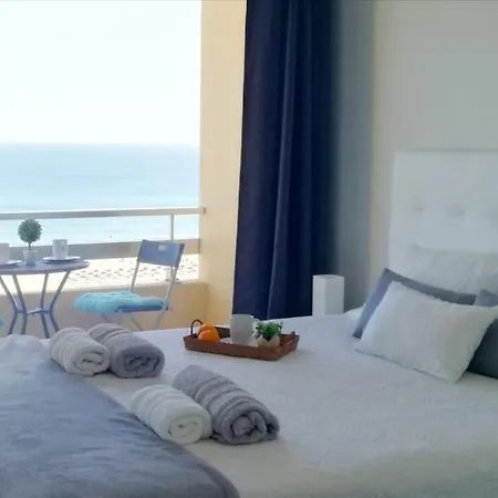Lägenhet First Line Ocean View *