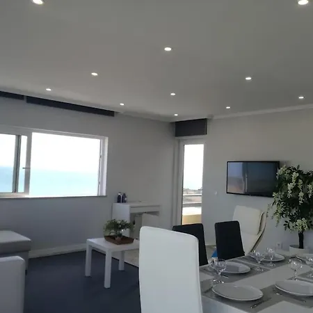 First Line Ocean View Apartment