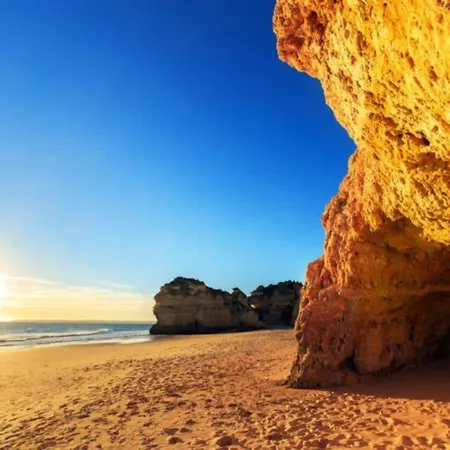 First Line Ocean View Apartment Portimao