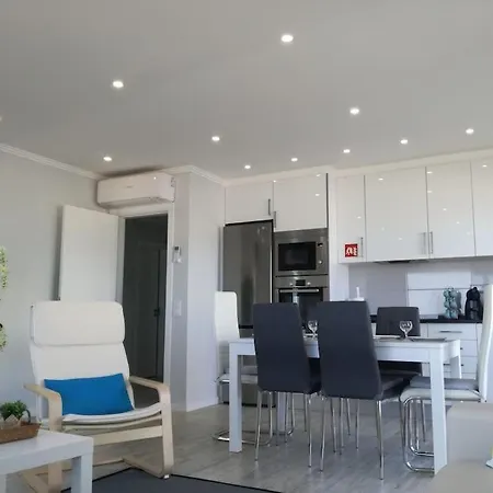 First Line Ocean View Apartment